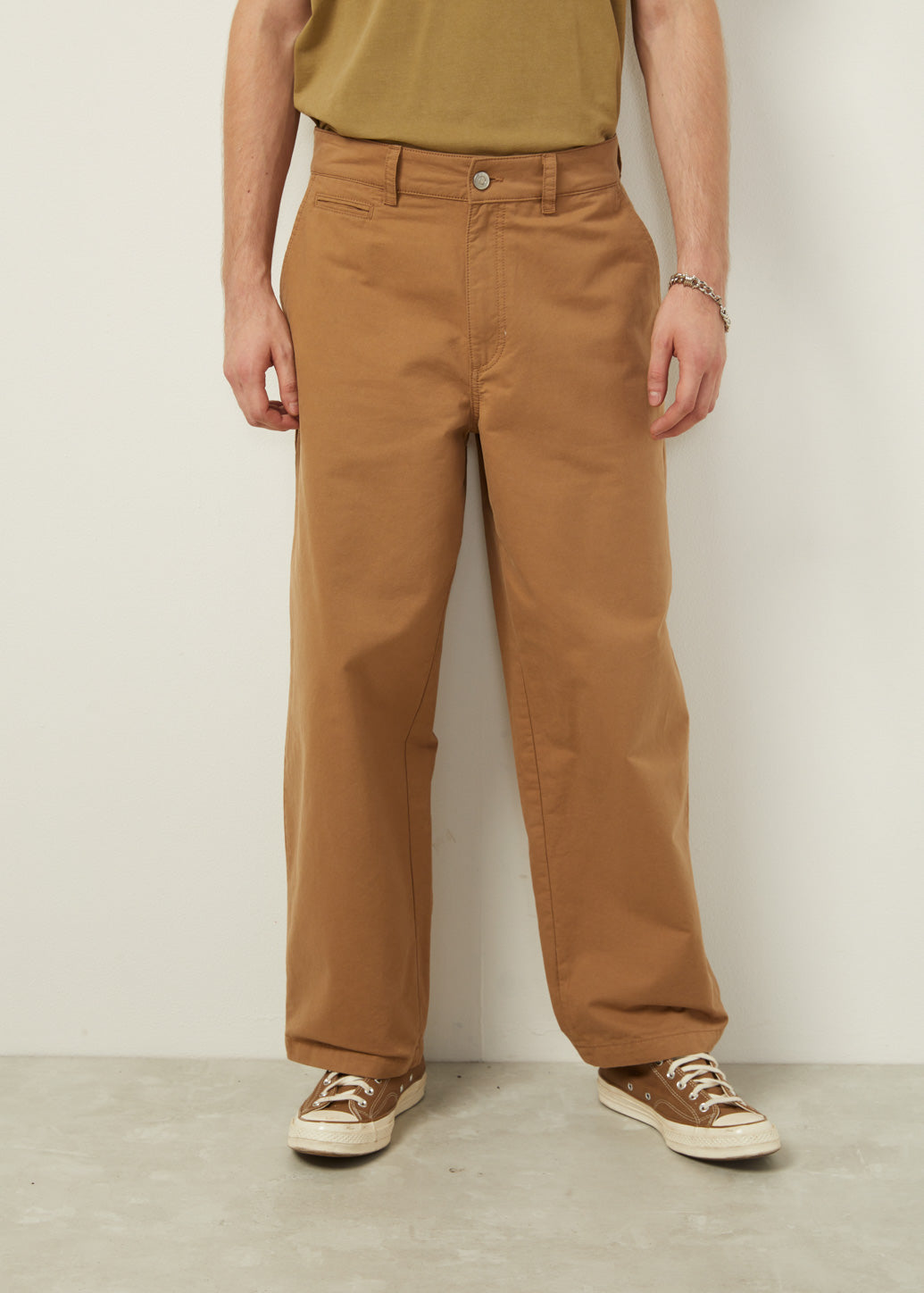 LOOSE FIT CHINO PANTS