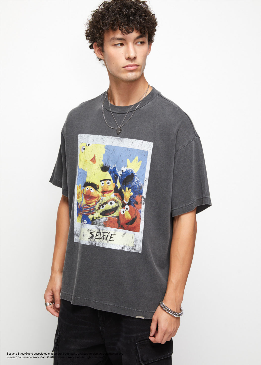 SESAME STREET POLAROID GRAPHIC TEE - CPS Chaps Official Store