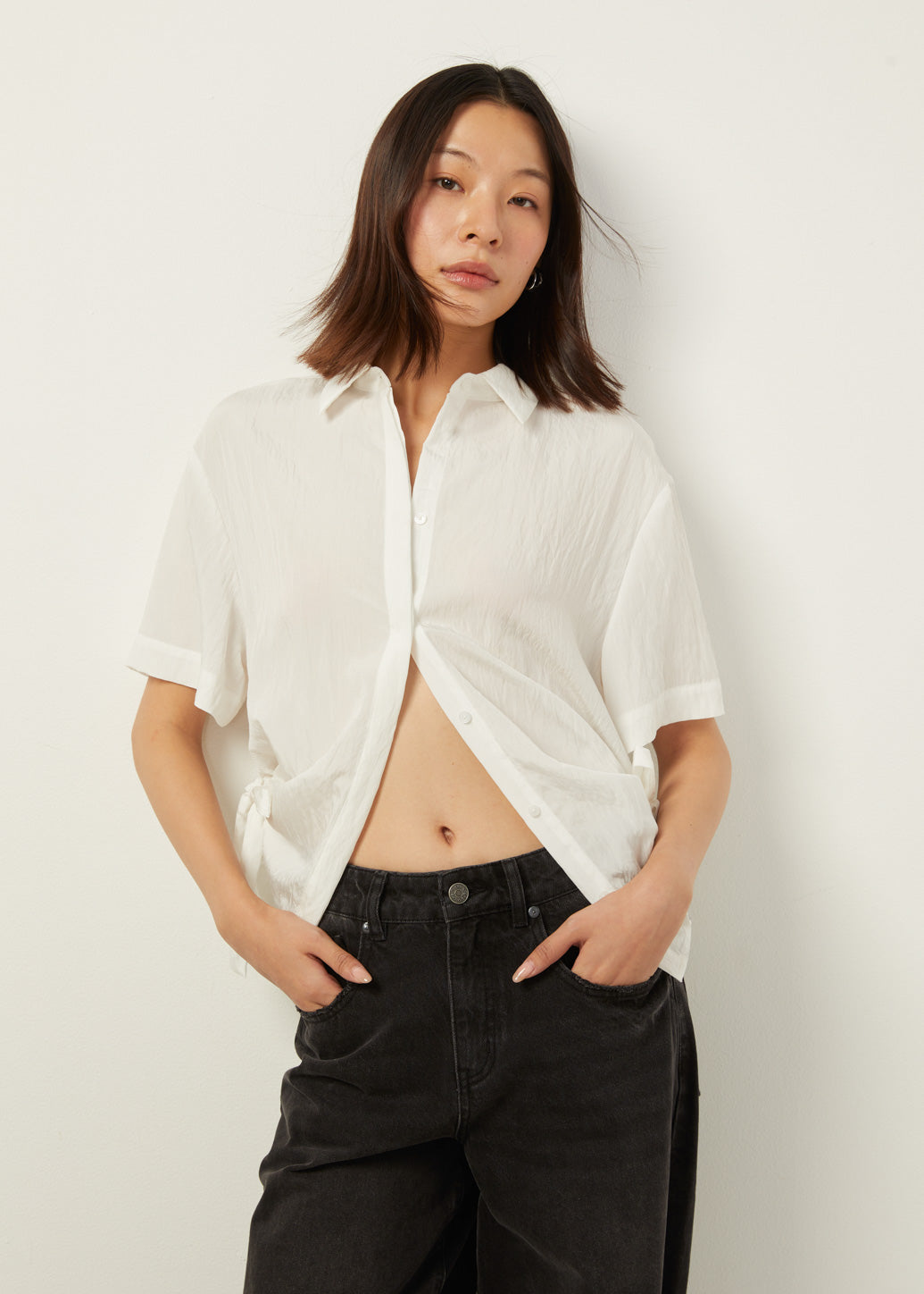 TIED SLIT OVERSIZED BLOUSE