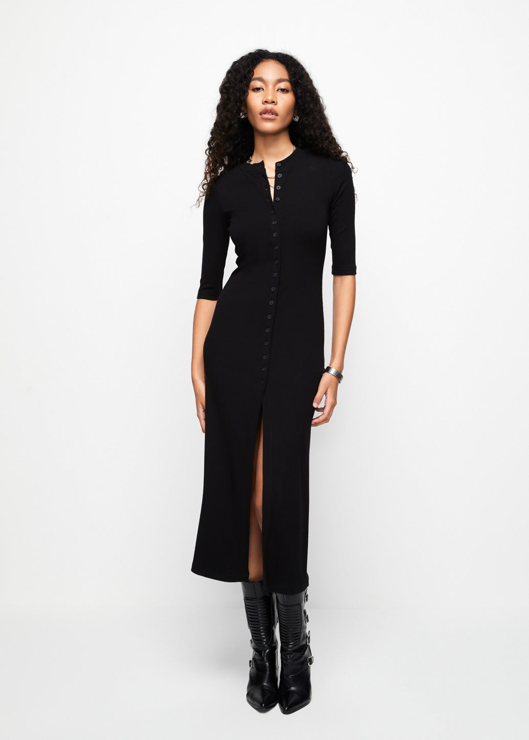 BLACK SLIT MAXI DRESS