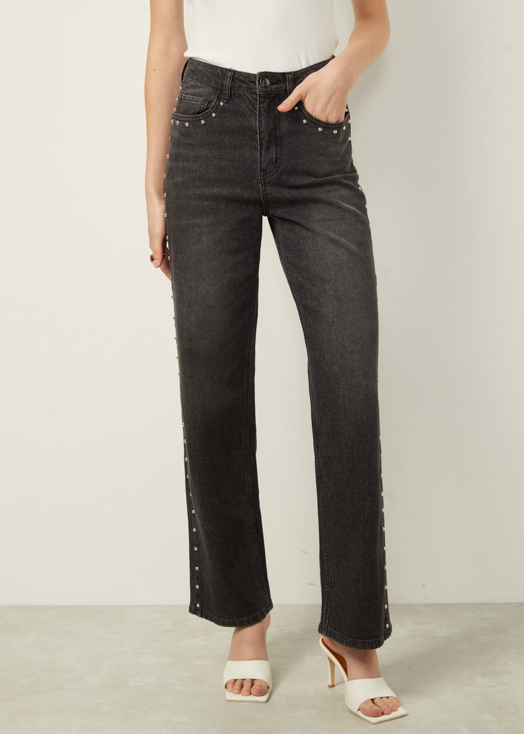 STUDDED BLACK JEANS