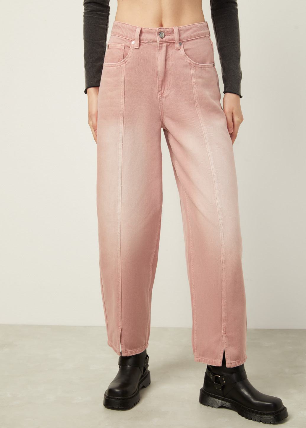 PINK WASHED BARREL LEG JEANS