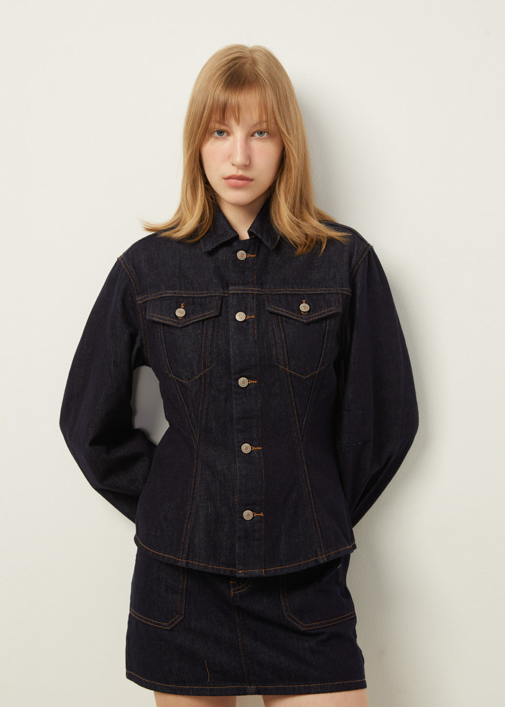 FITTED WAIST JEANS SHIRT