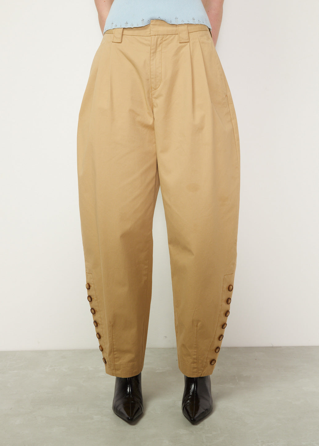BARREL PANTS WITH BUTTON DETAIL