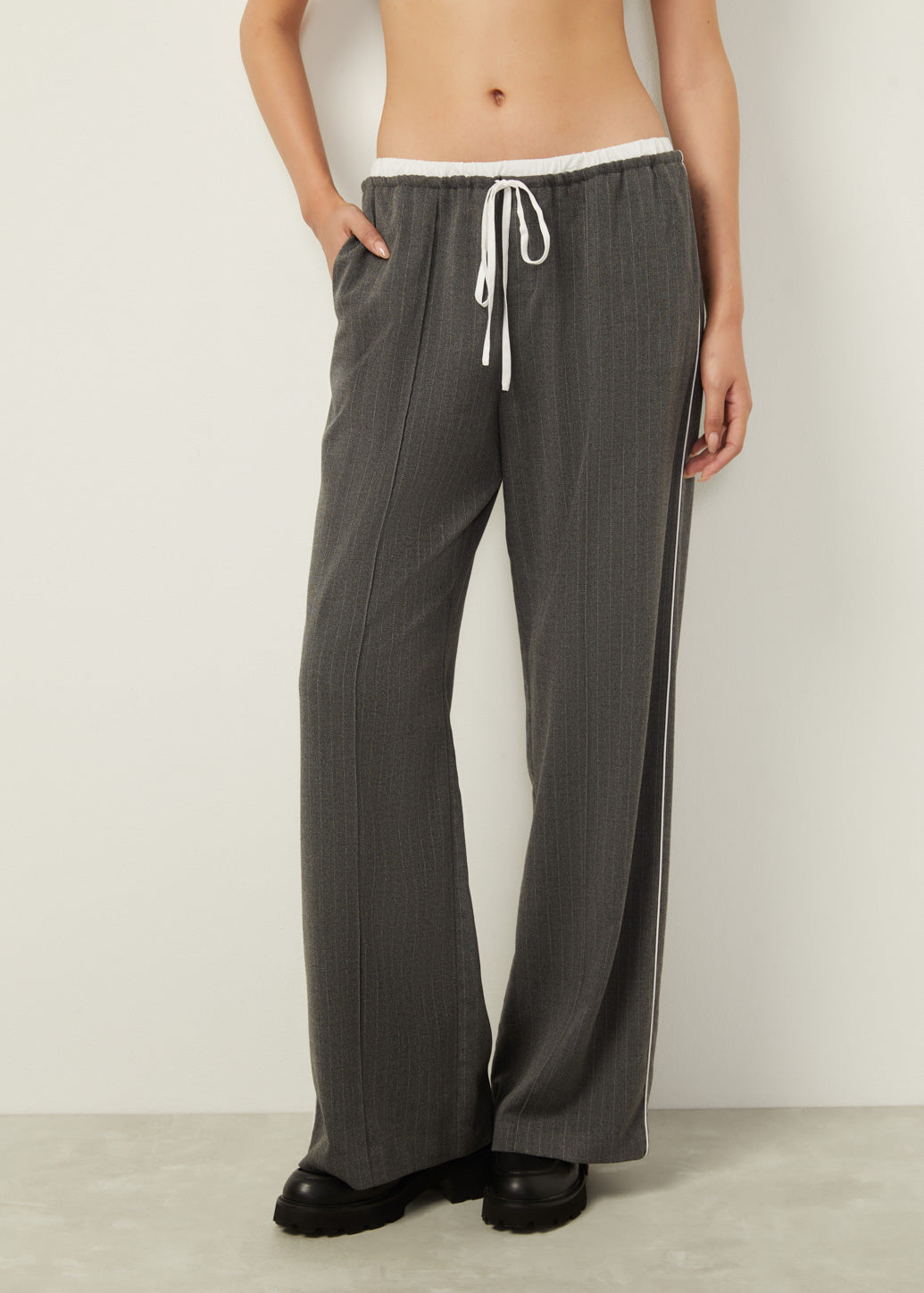 DOUBLE WAIST PINSTRIPE PANTS