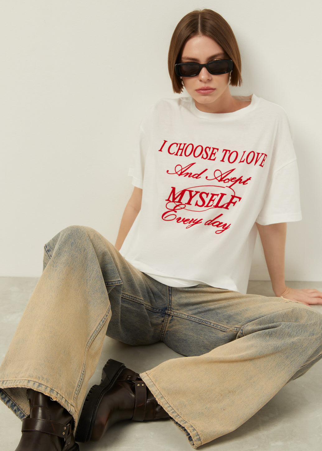 RELAXED GRAPHIC TEE