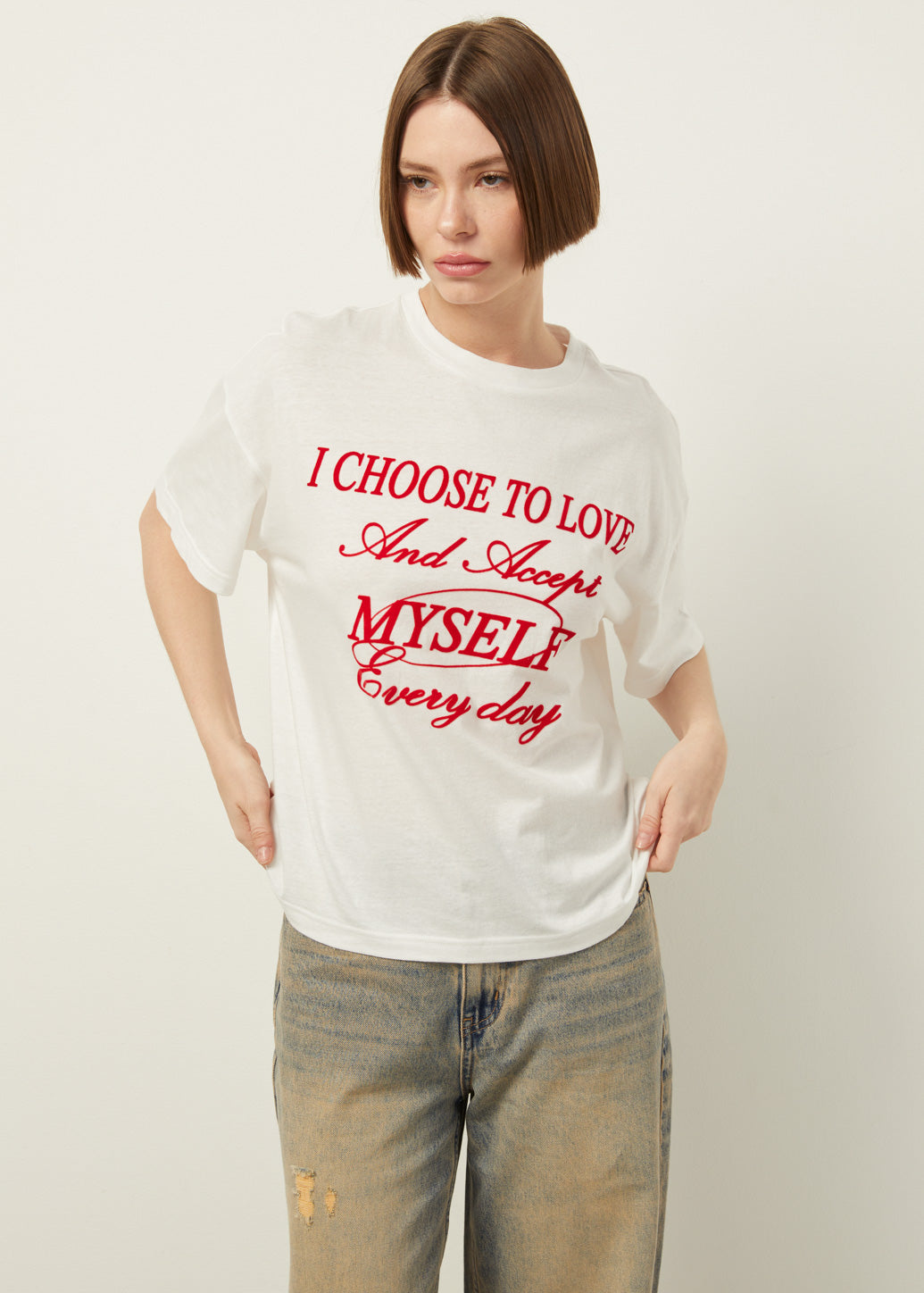 RELAXED GRAPHIC TEE