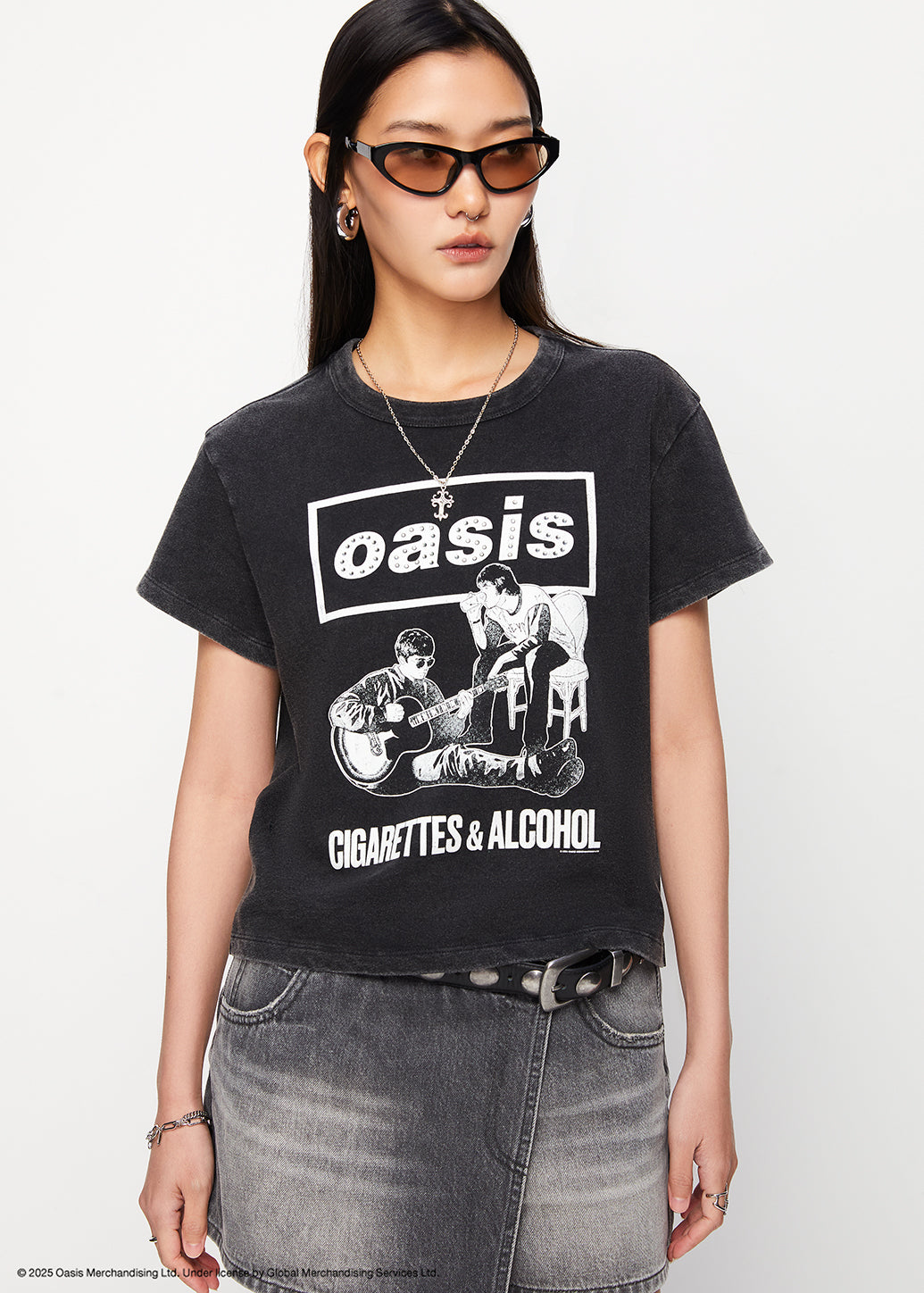 BOXY OASIS GRAPHIC TEE