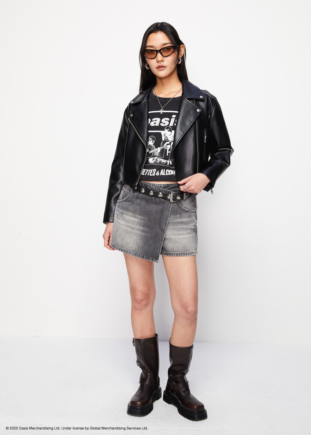 BOXY OASIS GRAPHIC TEE