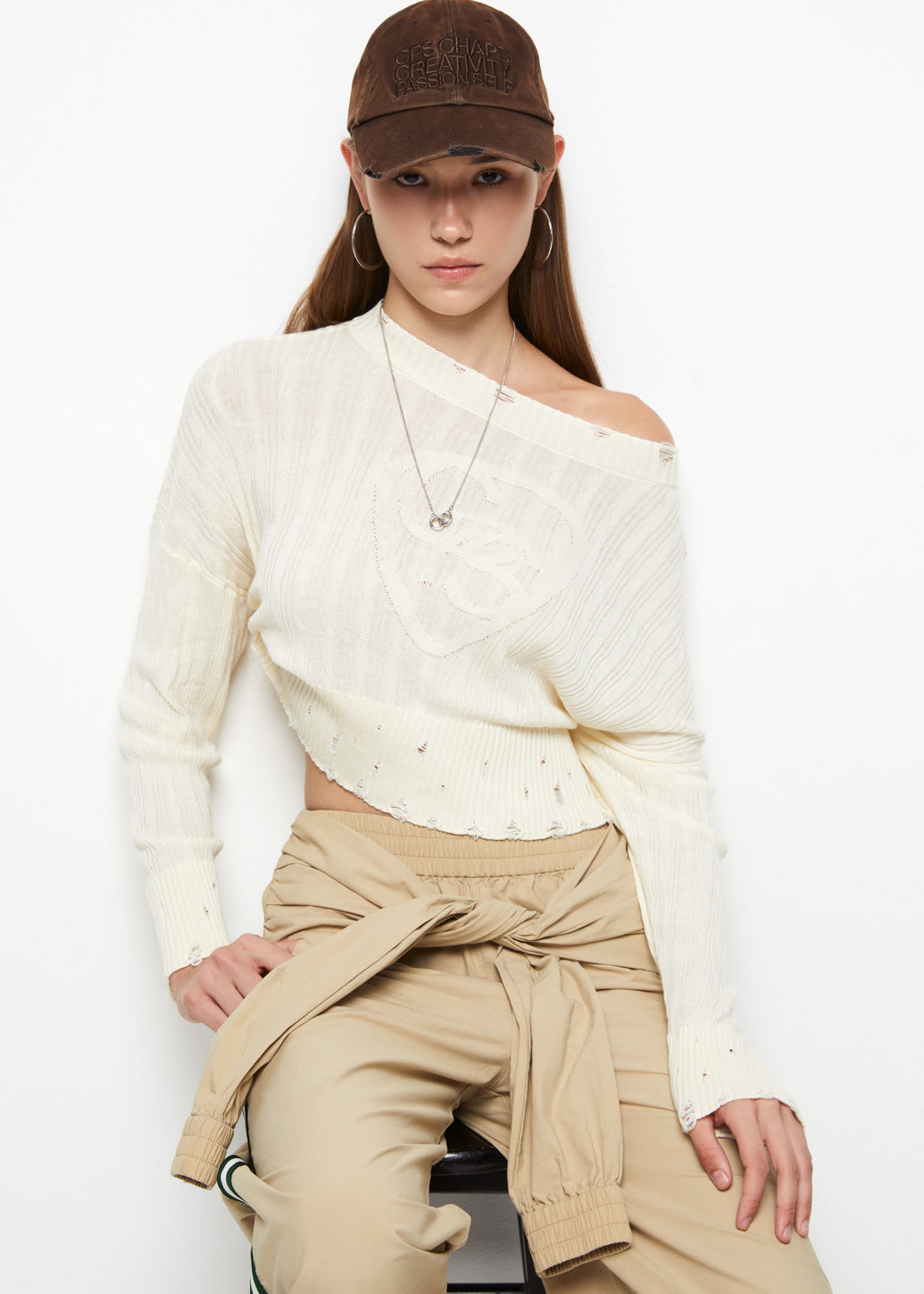 SIGNATURE DISTRESSED SWEATER - CPS Chaps Official Store