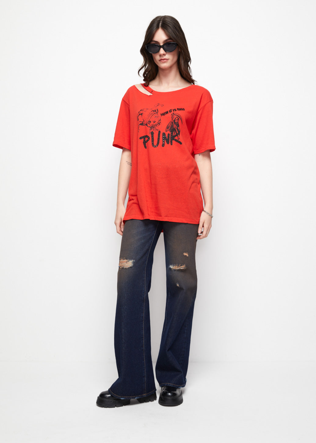 PUNK TYPOGRAPHY GRAPHIC TEE - CPS Chaps Official Store