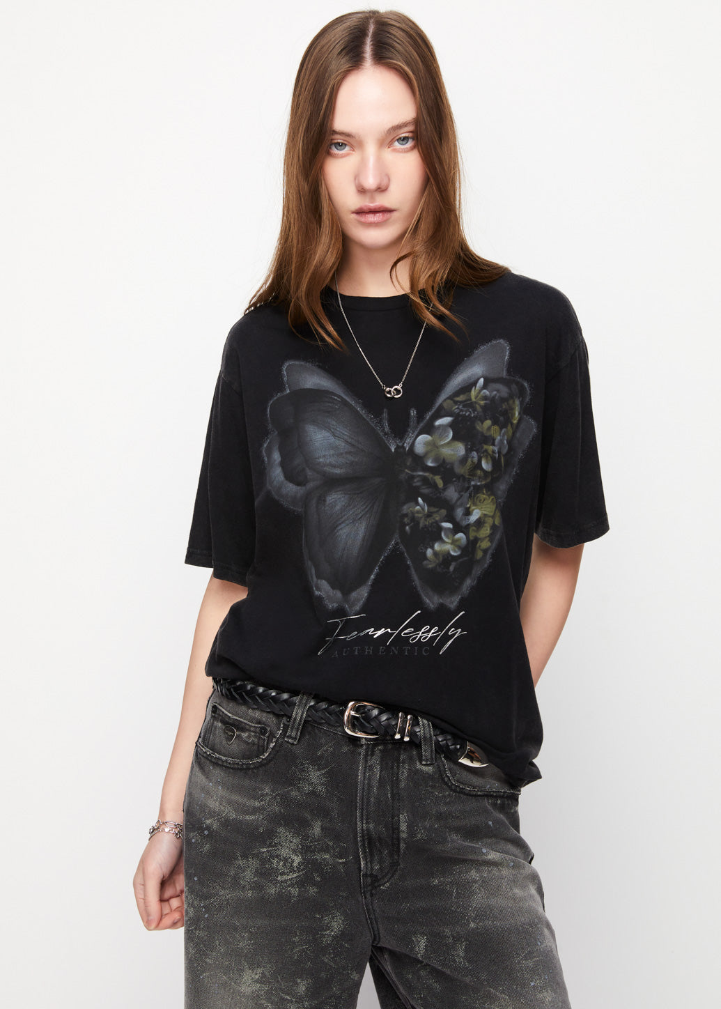 BUTTERFLY PRINT GRAPHIC TEE