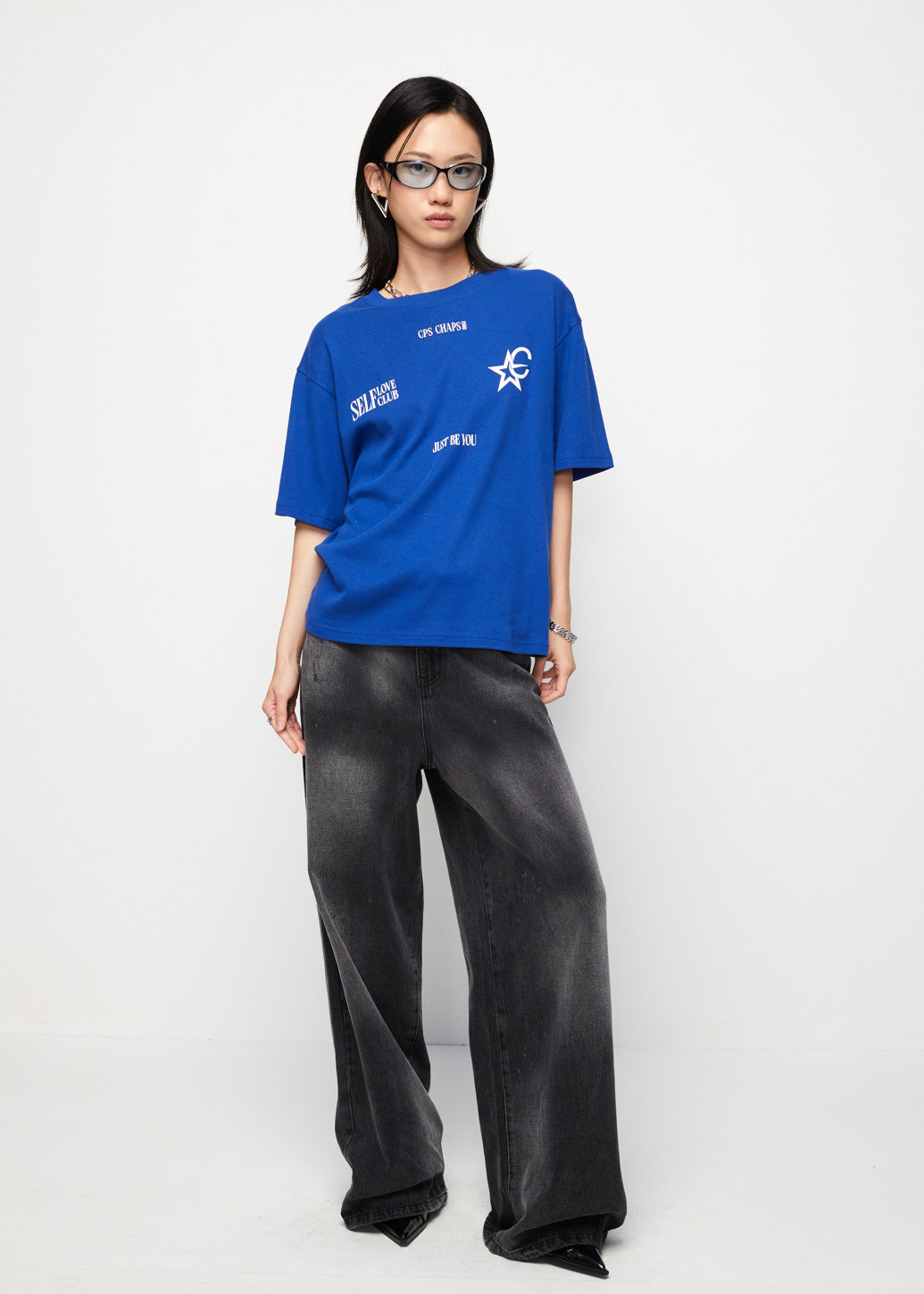SPORTING STAR GRAPHIC TEE