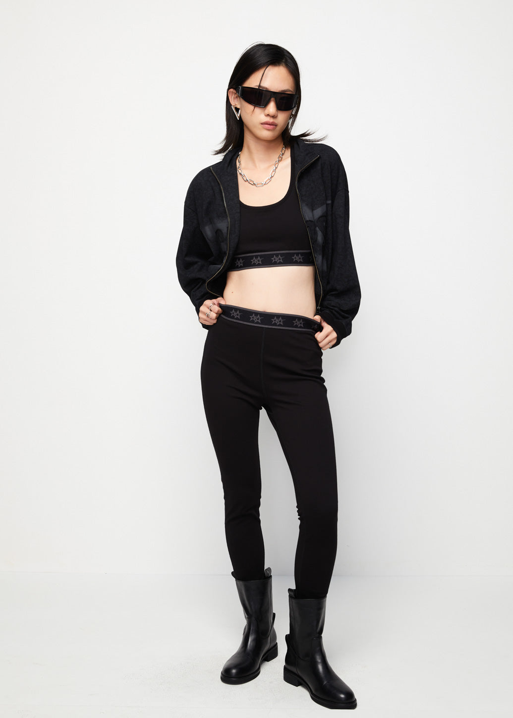 BLACK REGULAR SPORT BRA