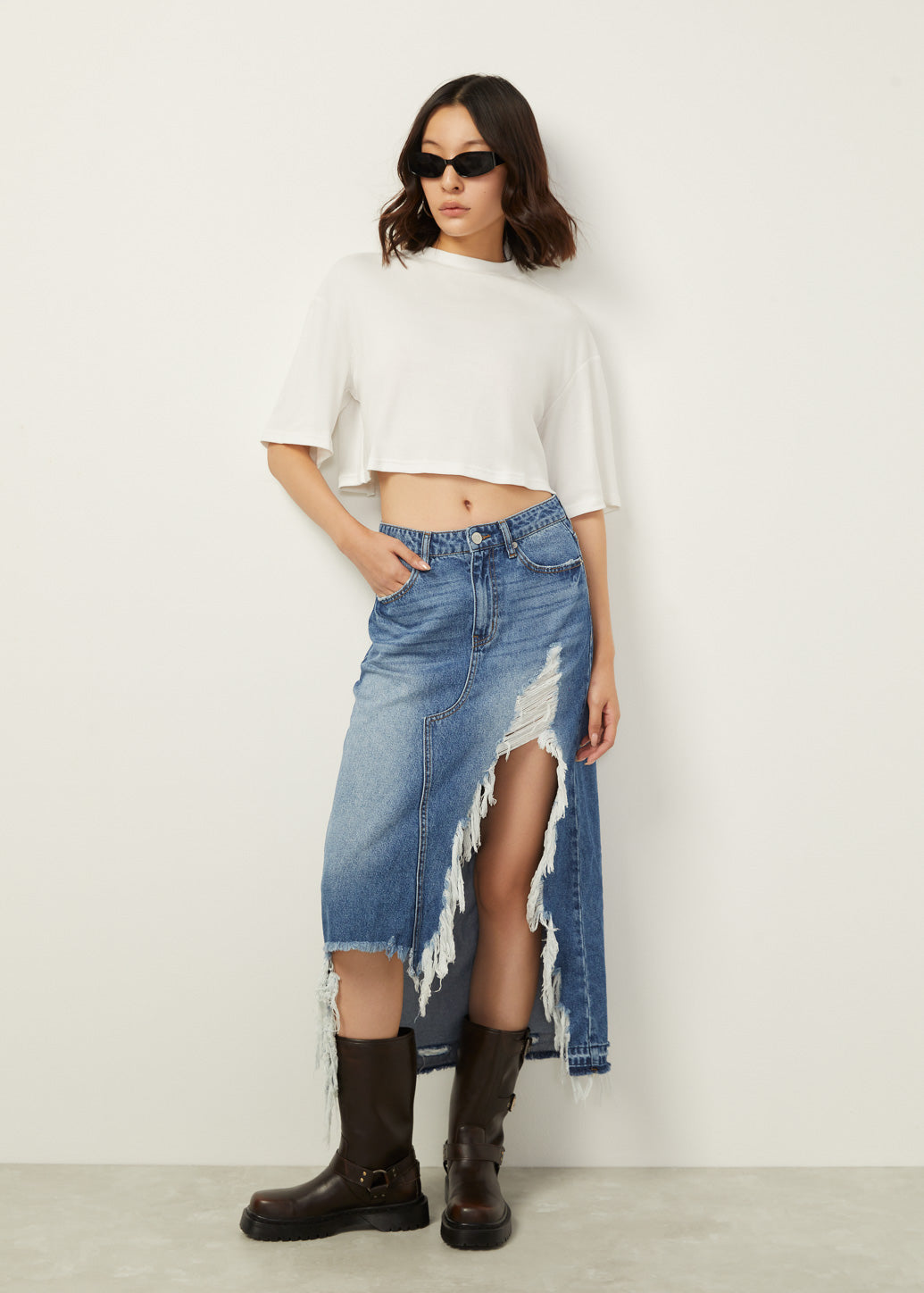 DISTRESSED DETAIL MAXI SKIRT