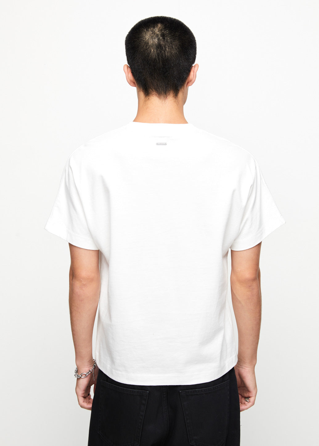 REGULAR SEAMLESS DETAIL TEE