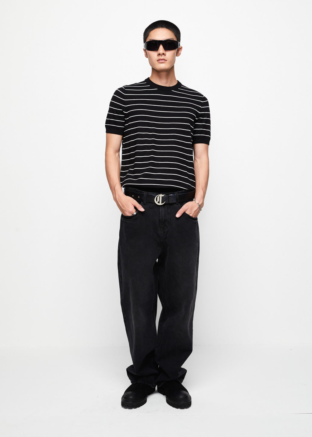 LIGHTWEIGHT KNIT TEE