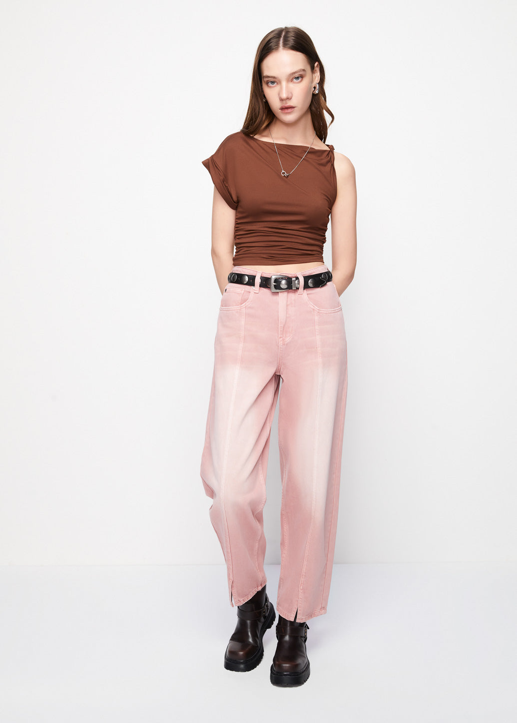 TWIST SHOULDER TOP
