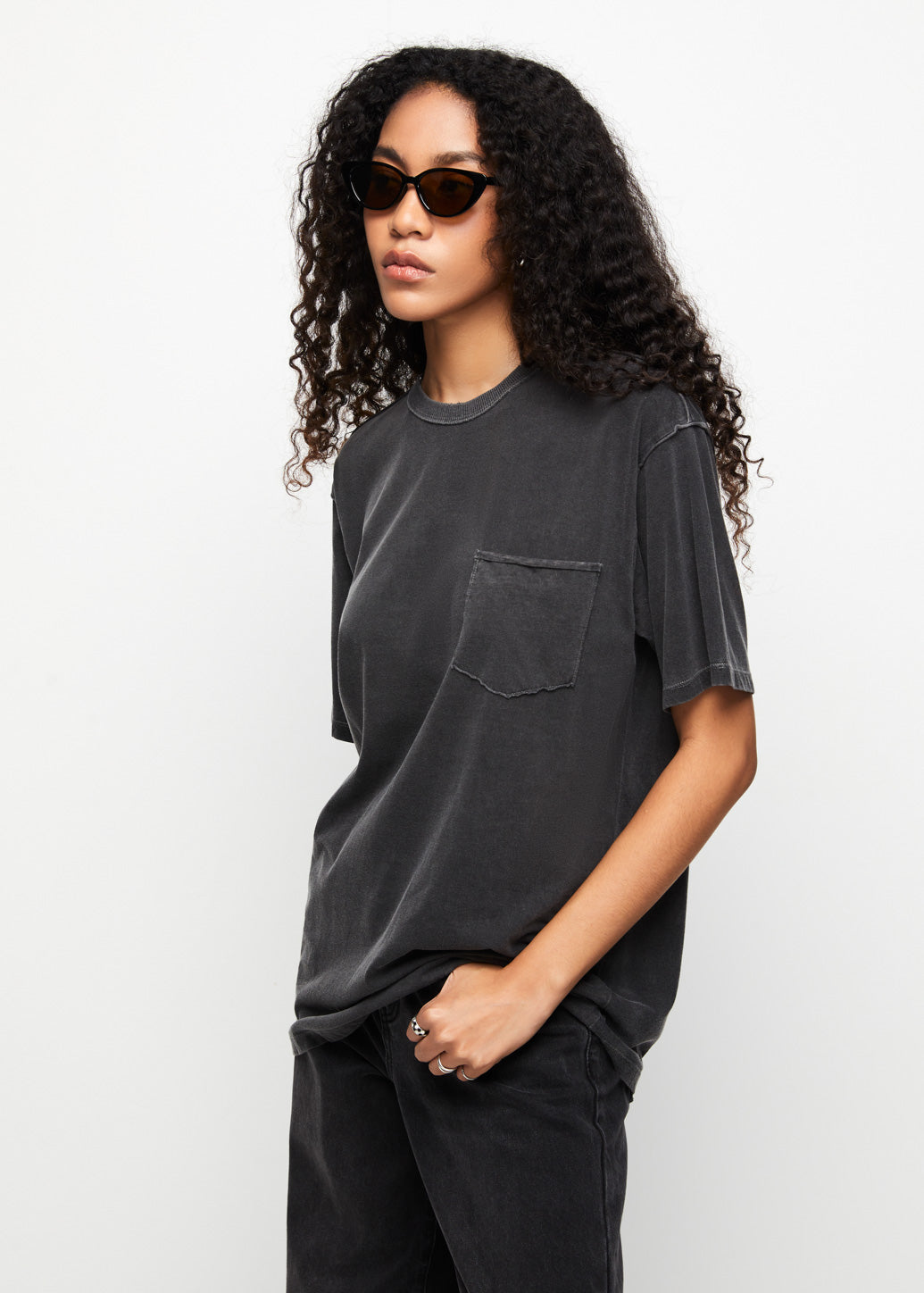 CASUAL BLACK OVERSIZED FIT TEE