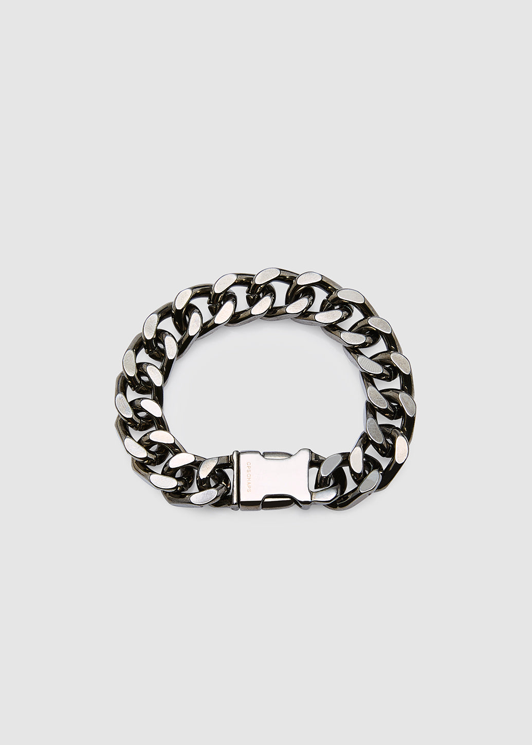 SLEEK CHAIN BRACELET