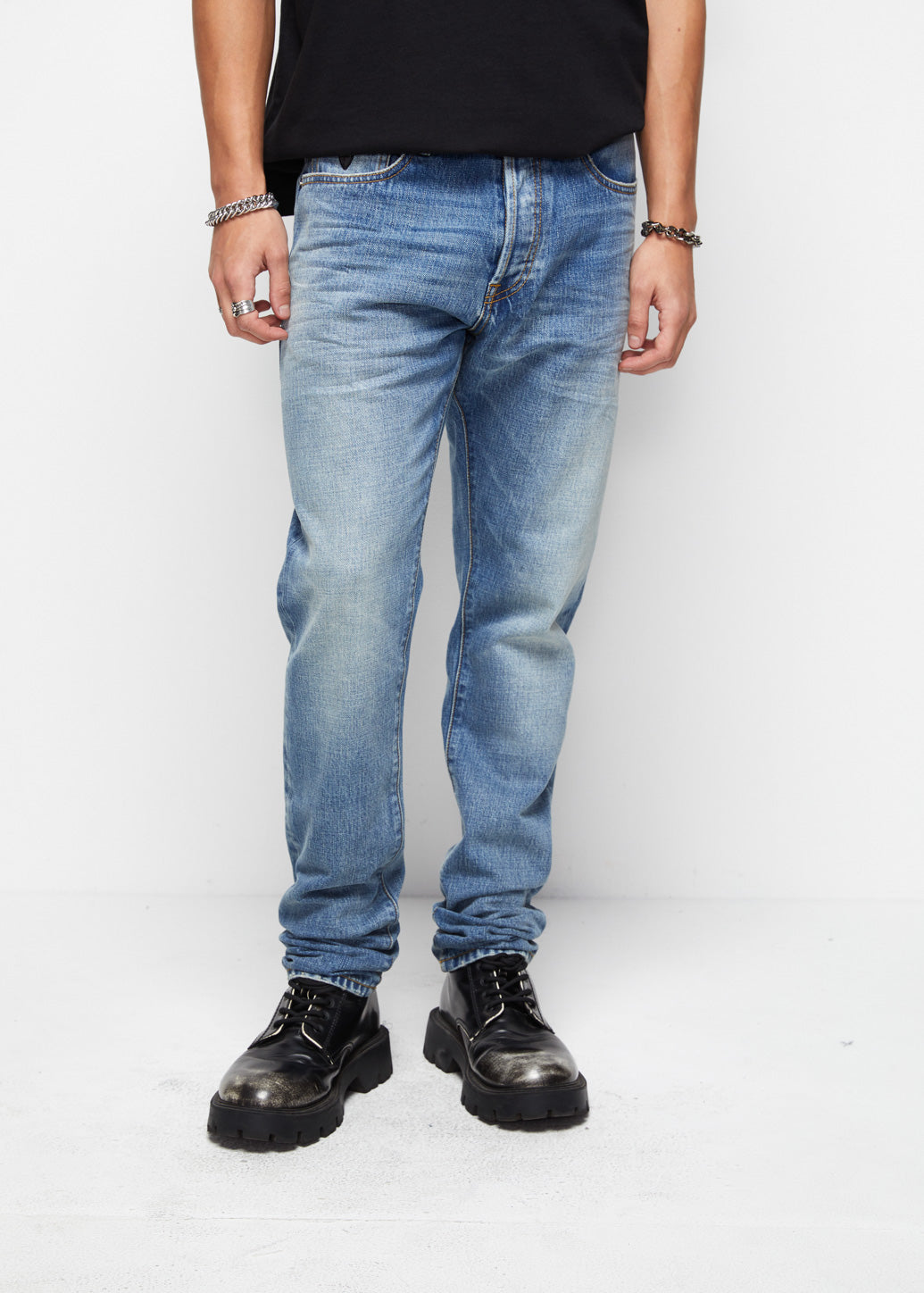 CLASSIC LIGHT BLUE SKINNY JEANS