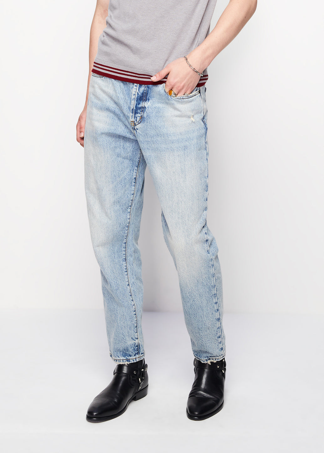 SIGNATURE LIGHT WASHED SKINNY JEANS