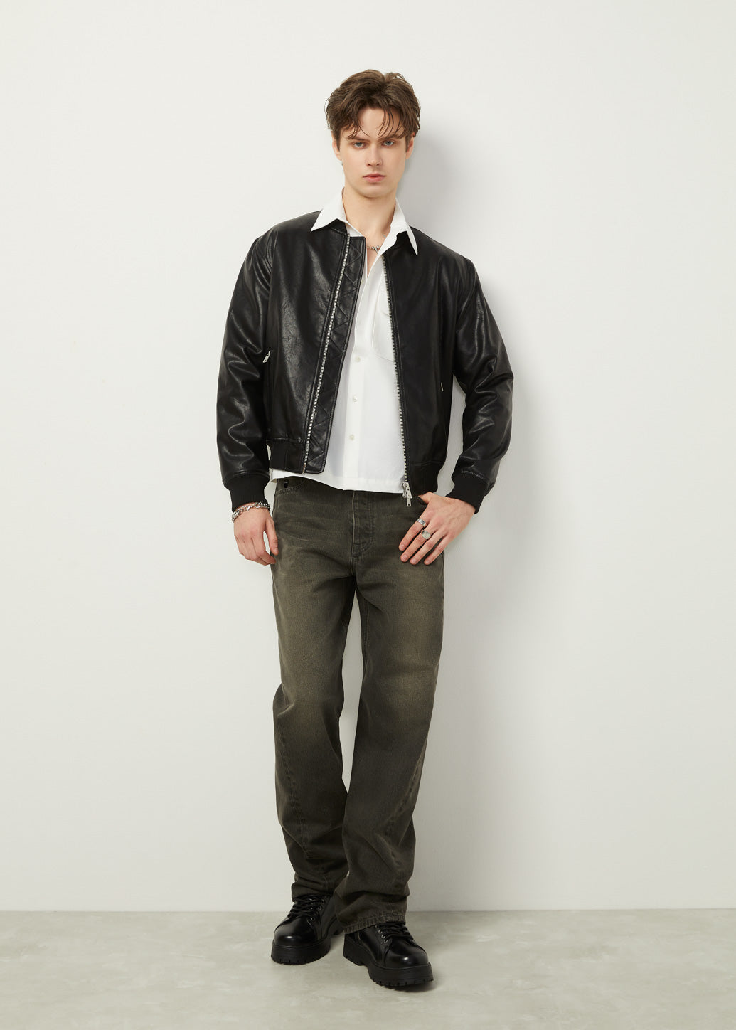 LEATHER BOMBER JACKET