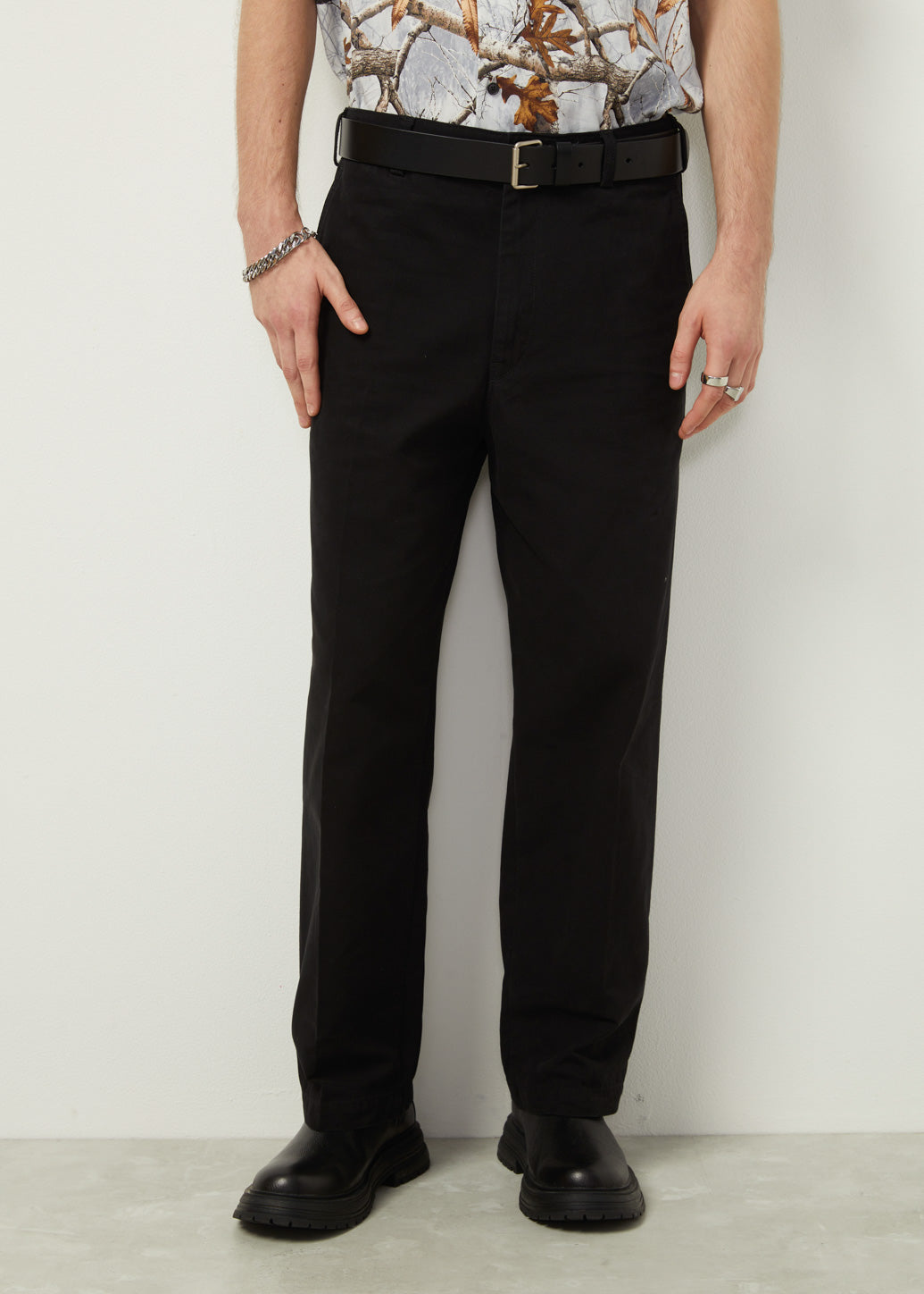 STRAIGHT CHINO PANTS