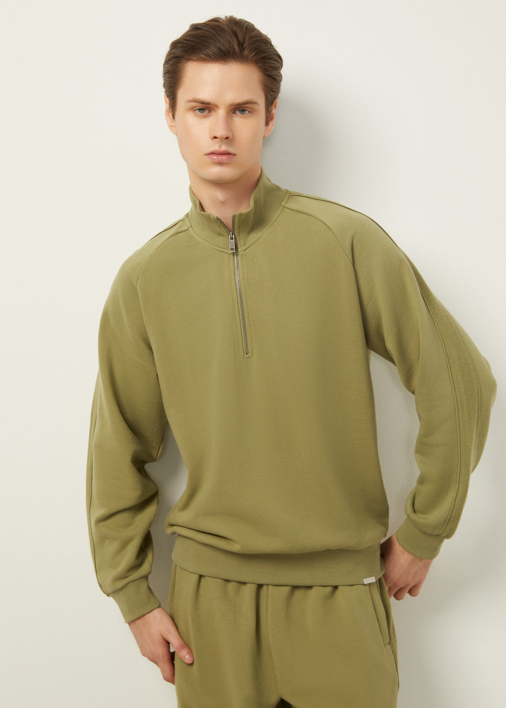 FRENCH TERRY HALF ZIP SWEATSHIRT