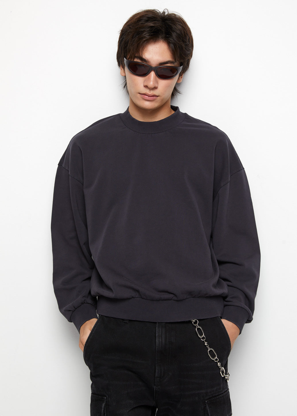 CLASSIC BLACK SWEATSHIRT - CPS Chaps Official Store