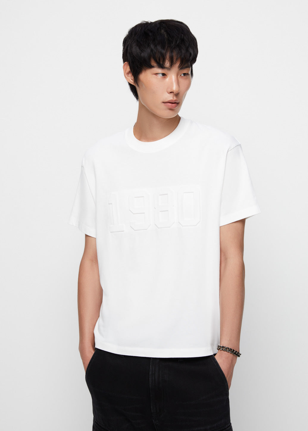 1980 TYPOGRAPHY GRAPHIC TEE