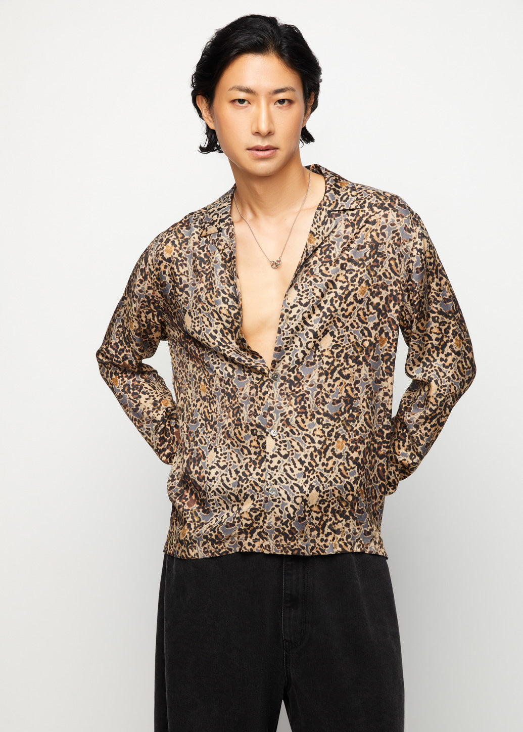 LONG SLEEVE LEOPARD PRINTED SHIRT
