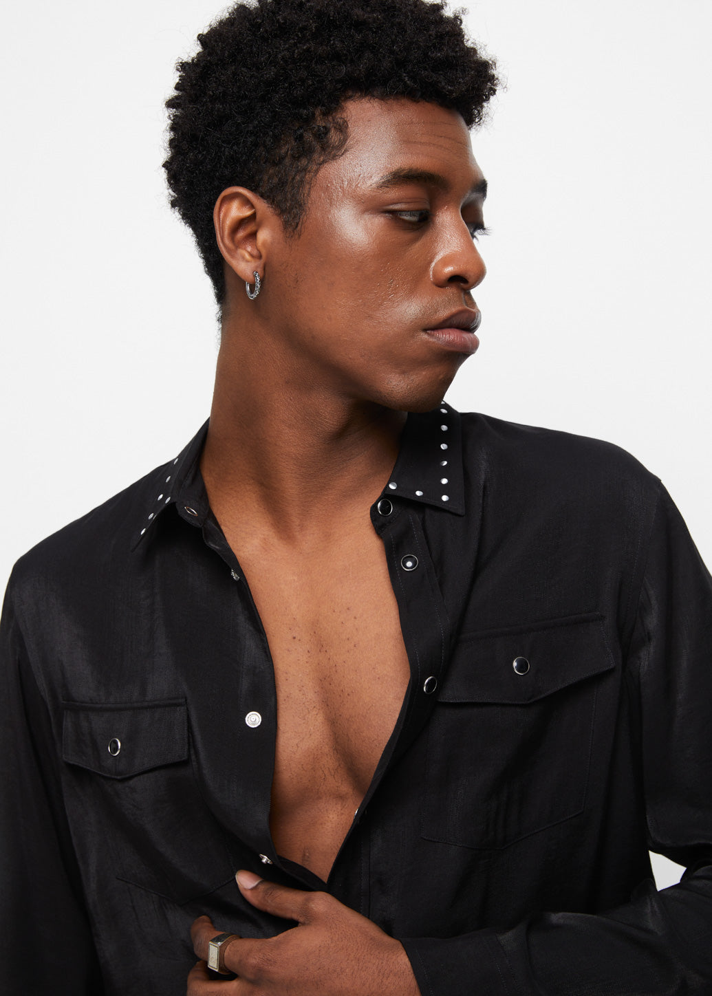 COLLAR-STUDDED SHIRT Black / XL