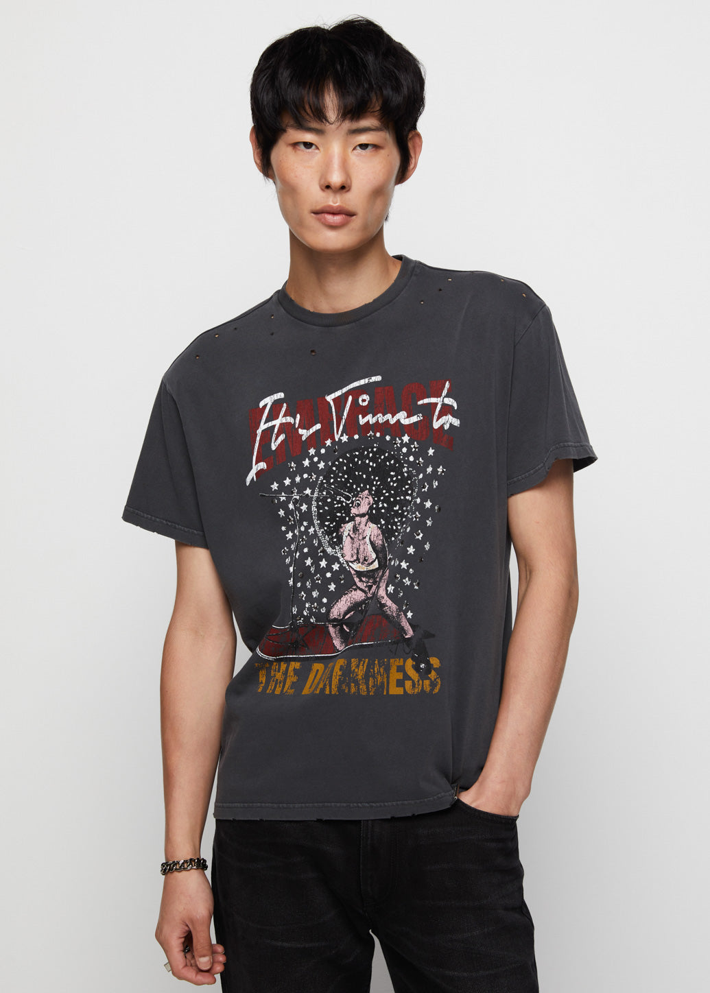 EMBRACE THE DARKNESS GRAPHIC TEE Black / XL