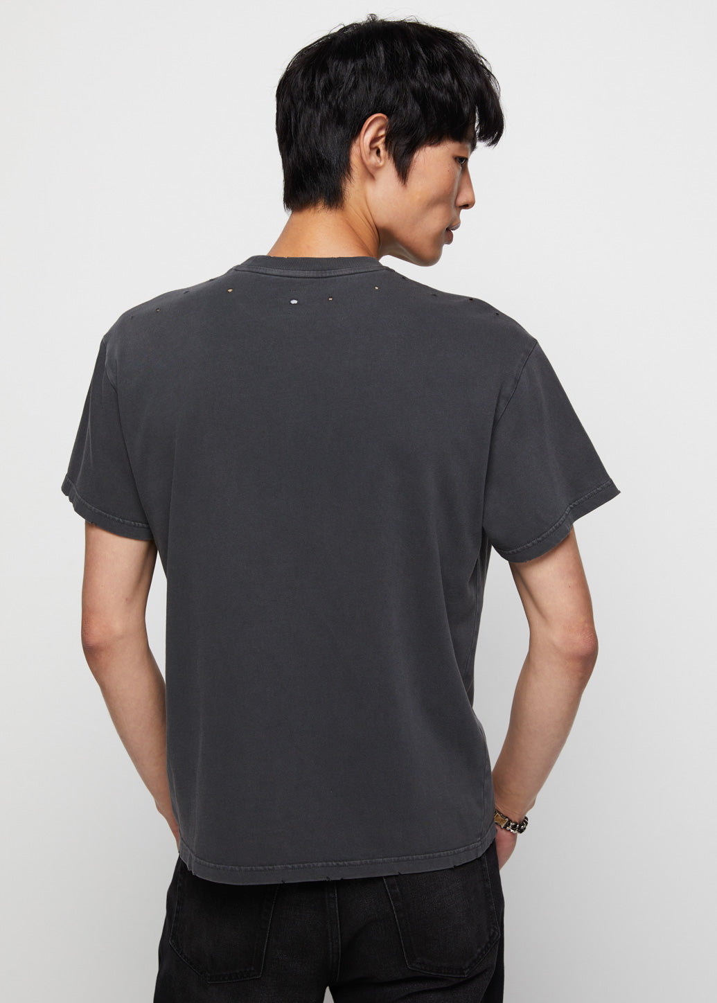 EMBRACE THE DARKNESS GRAPHIC TEE Black / XL