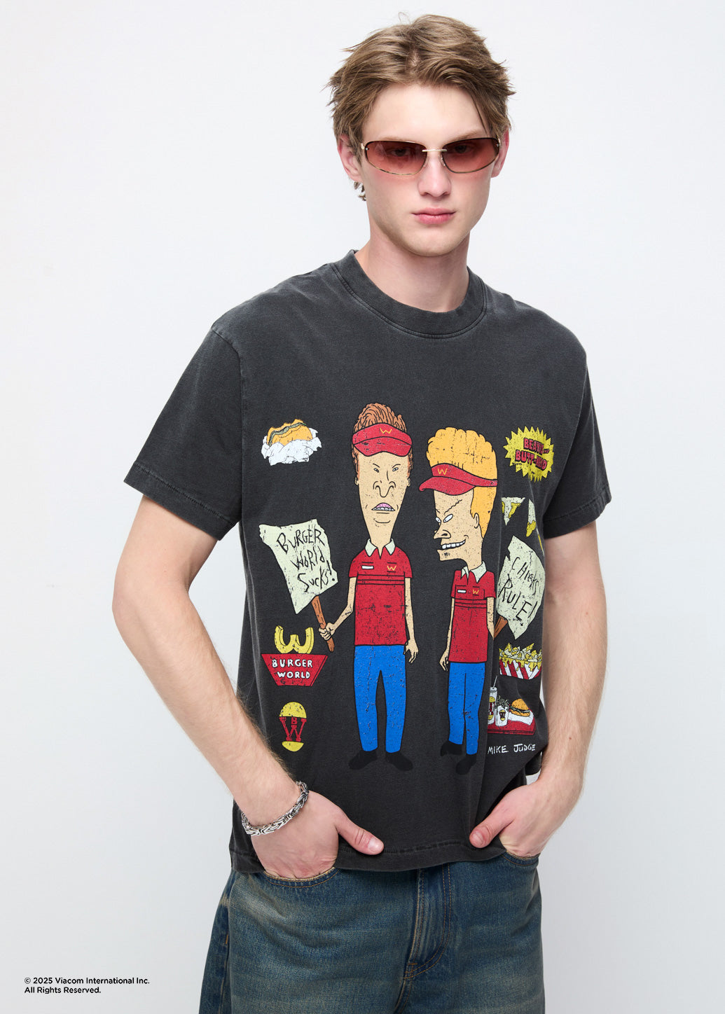 DESTROYED BEAVIS AND BUTT-HEAD GRAPHIC TEE