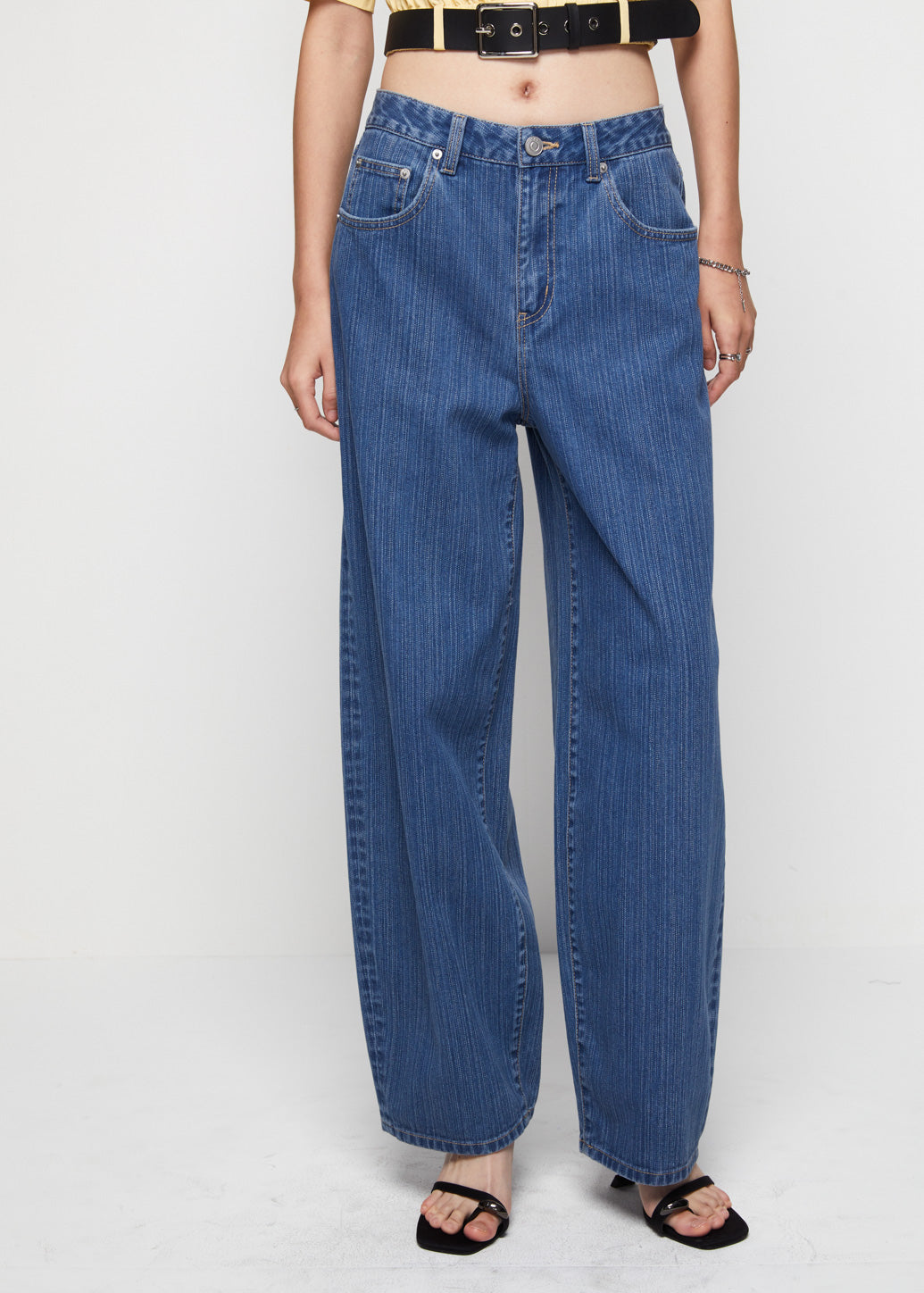 STRAIGHT CLASSIC JEANS