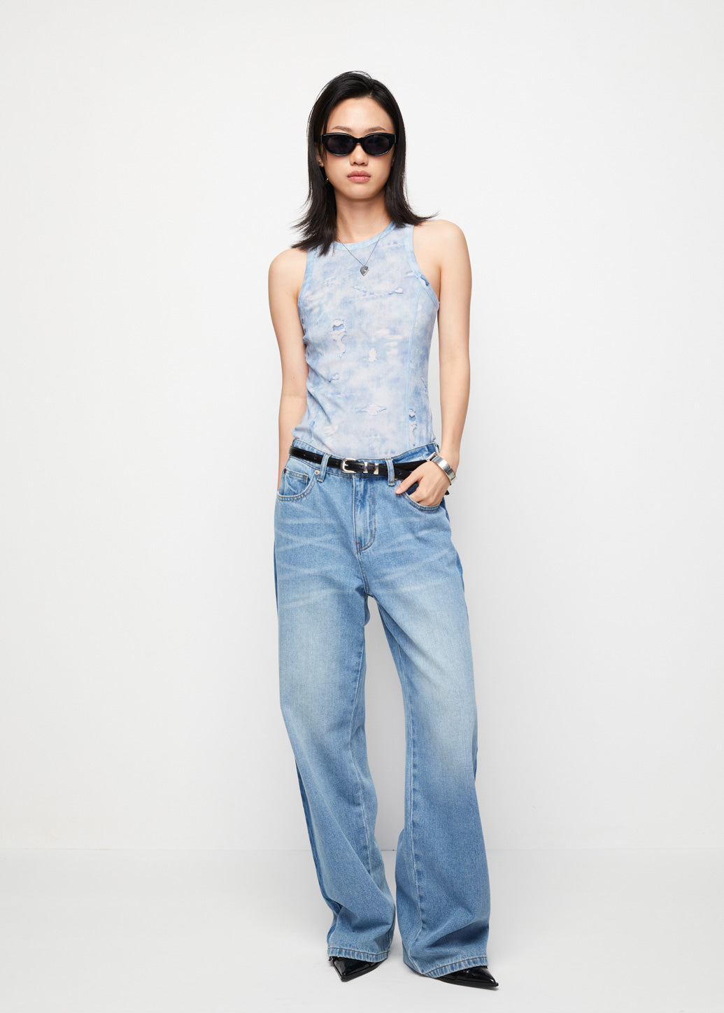 JEANS DESTROYED PRINT TANK TOP