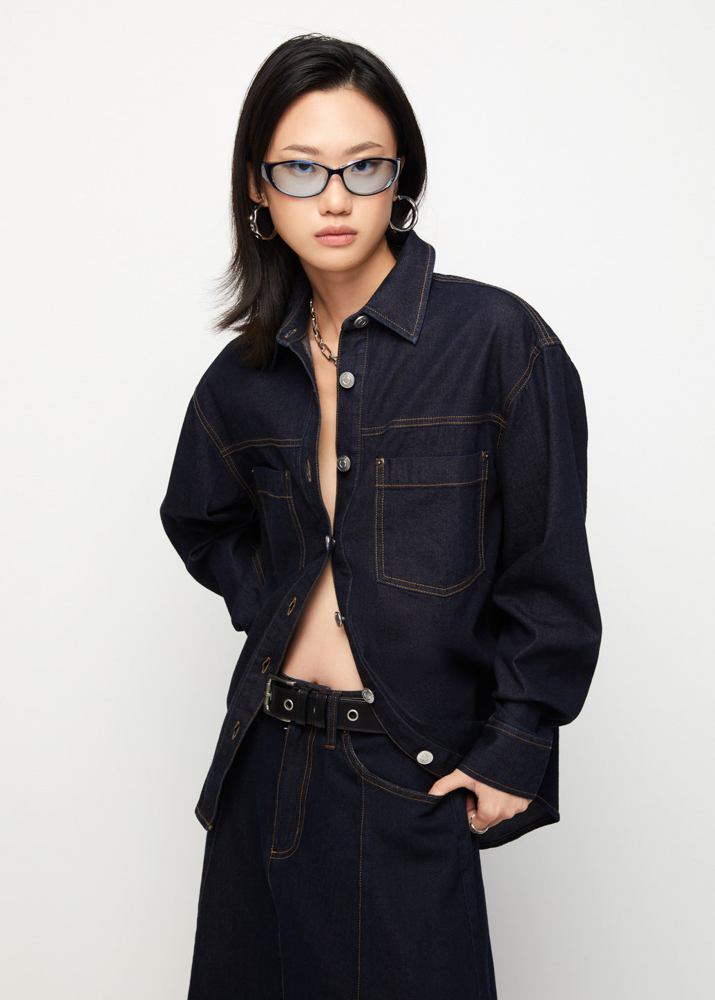 OVERSIZED FIT DENIM SHIRT