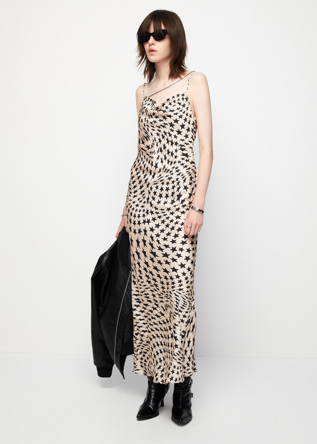 STAR GRAPHIC MAXI DRESS