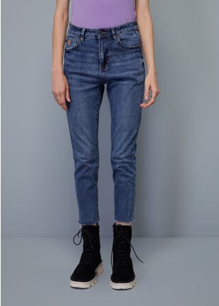 Slim Medium Cropped Jeans
